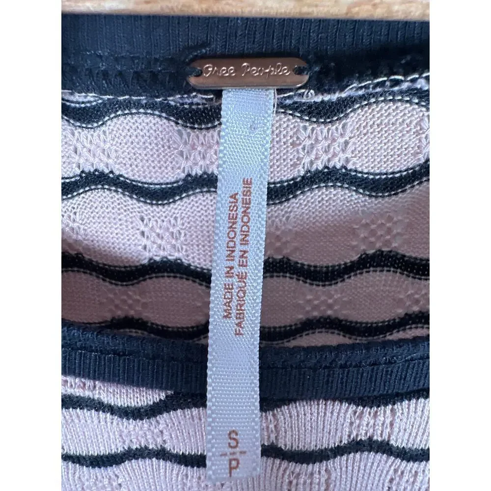Free People Wavy Stripe Pointelle Peplum Long Sleeve Top‎ Size S Peach Black